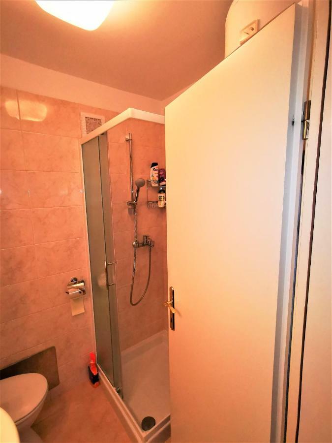 Comfortable 3* Apartment Lapad Center ดูบรอฟนิก ภายนอก รูปภาพ