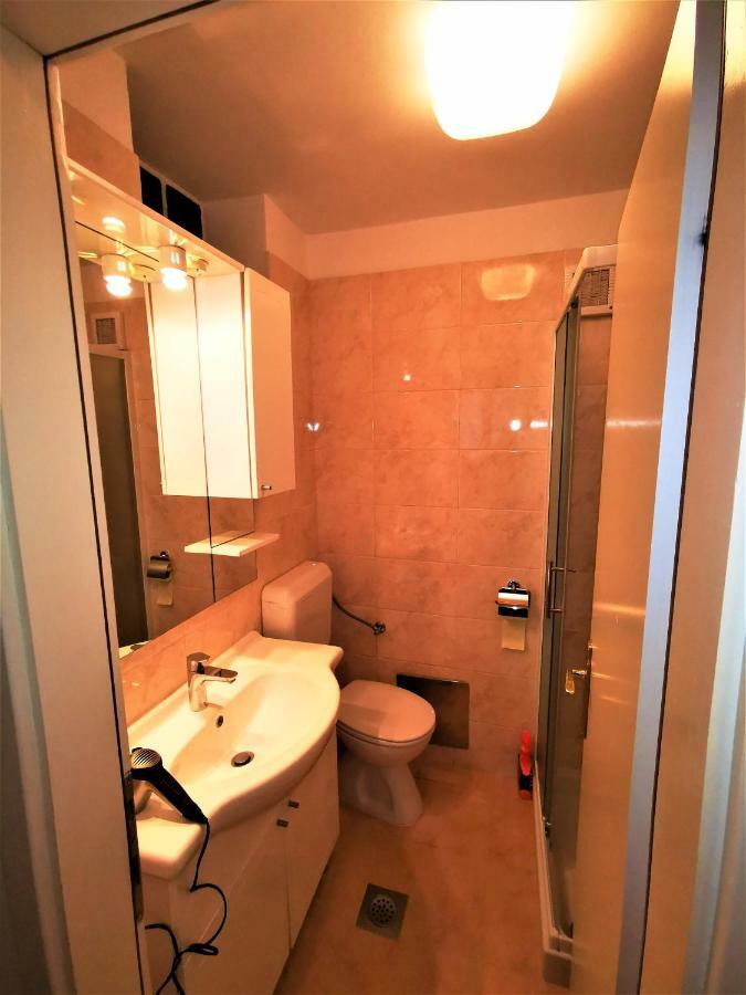 Comfortable 3* Apartment Lapad Center ดูบรอฟนิก ภายนอก รูปภาพ