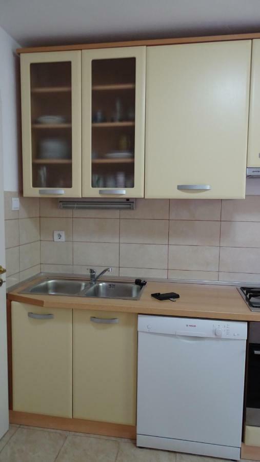 Comfortable 3* Apartment Lapad Center ดูบรอฟนิก ภายนอก รูปภาพ